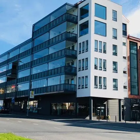 Upea Saunallinen Kaksio Jokinaekymaellae Pori